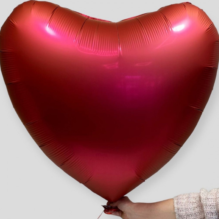 Огромное сердце шар