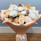 Букет "Ваниль" с кремовыми розами Букет "Ваниль" с кремовыми розами