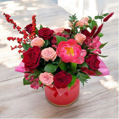 Коробка цветов "Гранатовый десерт"