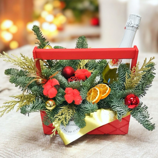 Композиция в ящике "Новогодний сюрприз " Композиция в ящике "Новогодний сюрприз "