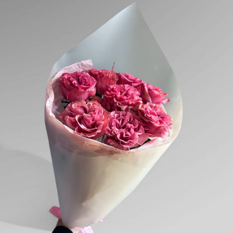 Букет из 9 пионовых роз "Кантри блю"