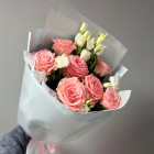 Букет из 7 роз "Софи Лорен"