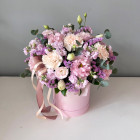 Коробка цветов "Утро Лондона" с эустомой и маттиолой