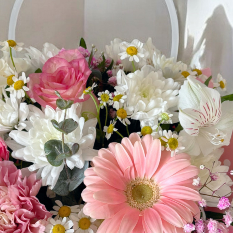 Сумочка "Розовое чудо" с герберой