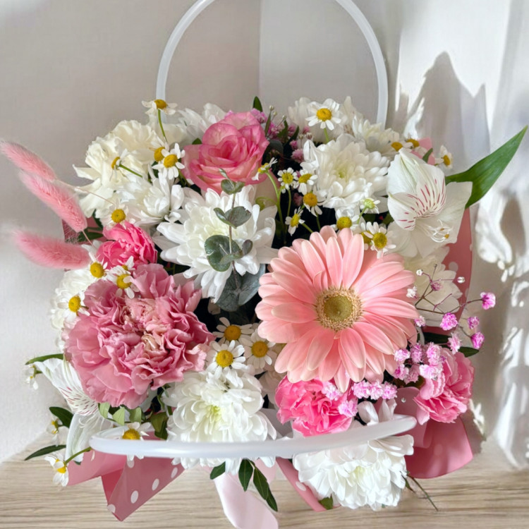 Сумочка "Розовое чудо" с герберой