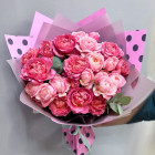 Букет из 7 пионовидных роз Букет из 7 пионовидных роз