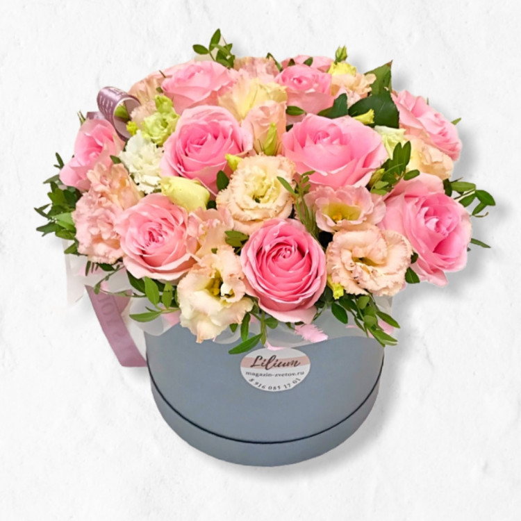 Цветы в коробке " Розовые мотыльки "
