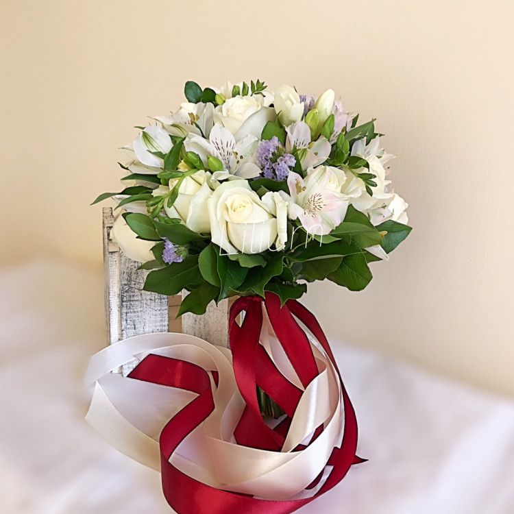 Свадебная флористика своими руками: букет невесты, бутоньерка и украшение зала